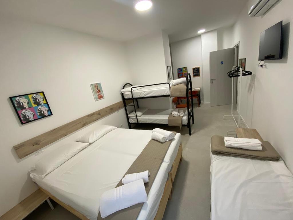 San Dionigi 11 Studio Apartments ميلان المظهر الخارجي الصورة